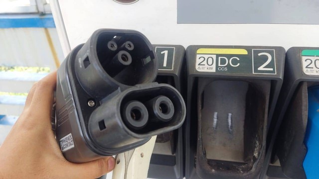 &copy; https://kumparan.com/